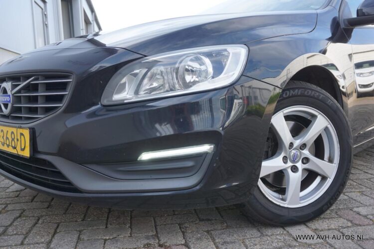 Volvo V60 1.6 D2 R-Design